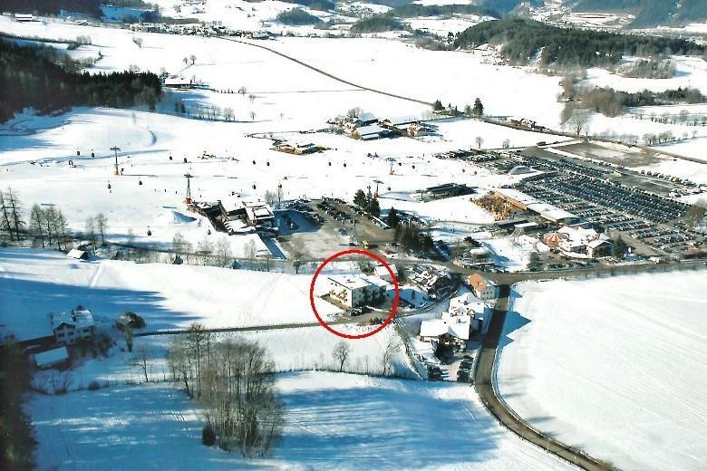 Garni Schorneck Bed & Breakfast Brunico Bagian luar foto